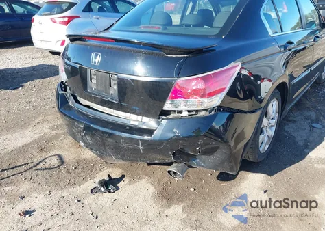 2010 Honda Accord 2.4 Ex-L from USA, damaged, VIN 1HGCP2F83AA164602